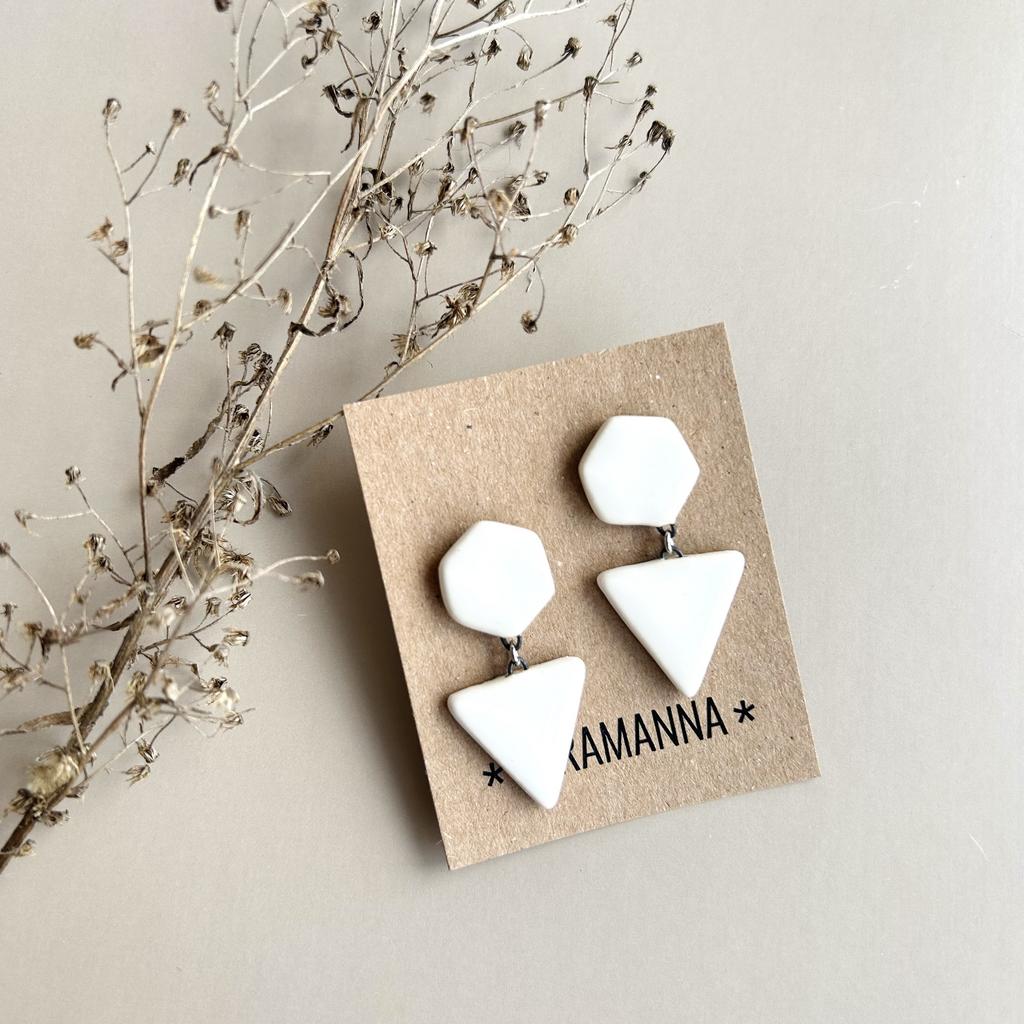 Белые шестигранник-треугольник