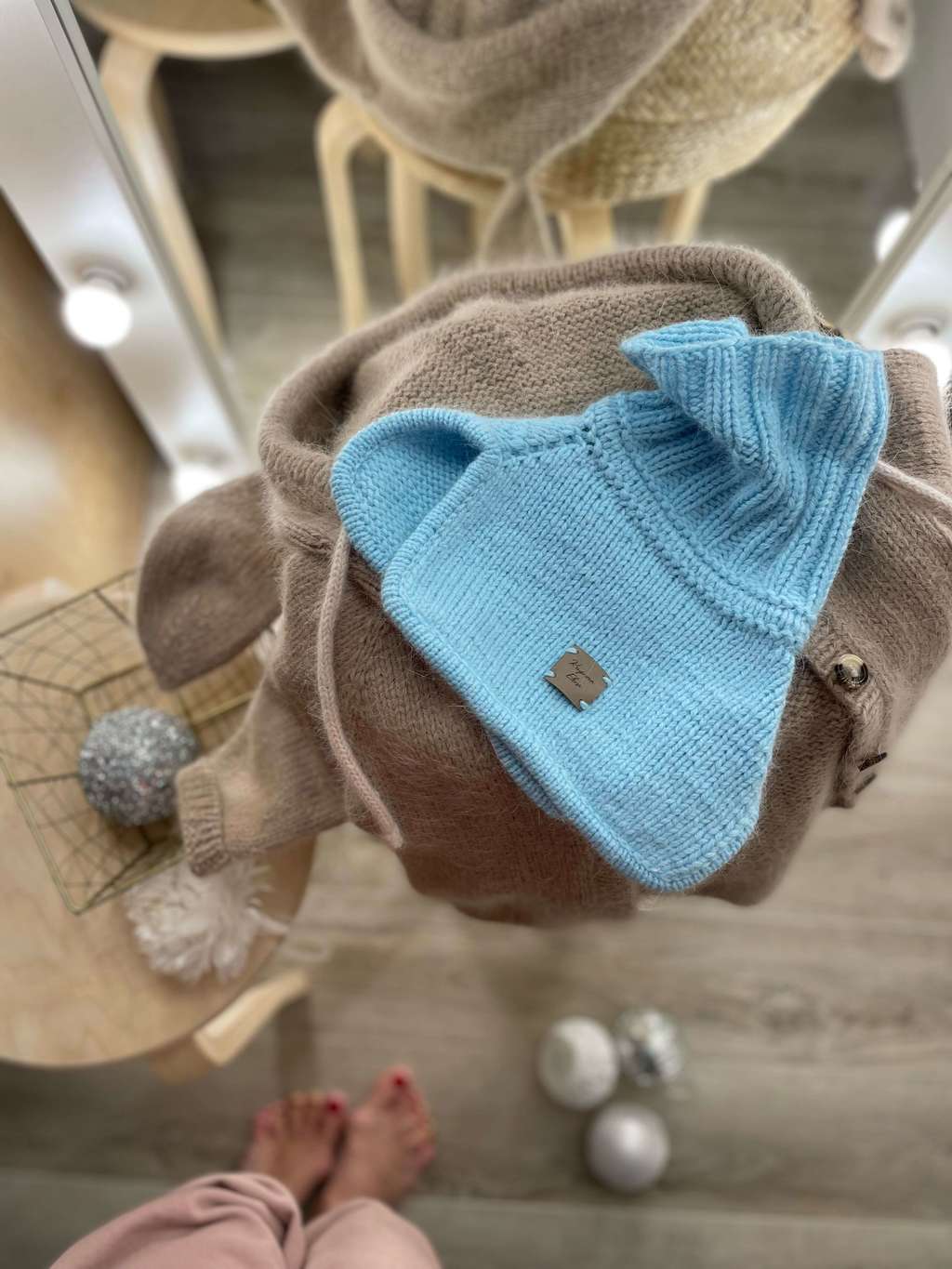 Манишка Англичанка