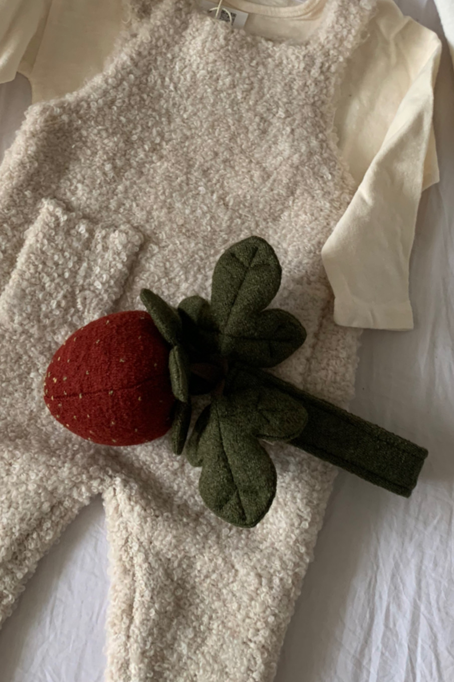 Подвесная погремушка ''Клубника''