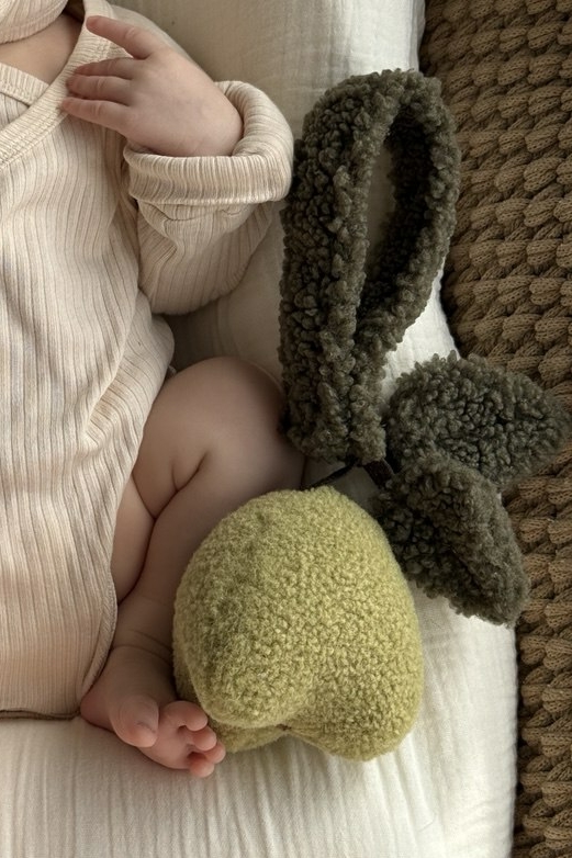 Подвесная погремушка ''Груша''