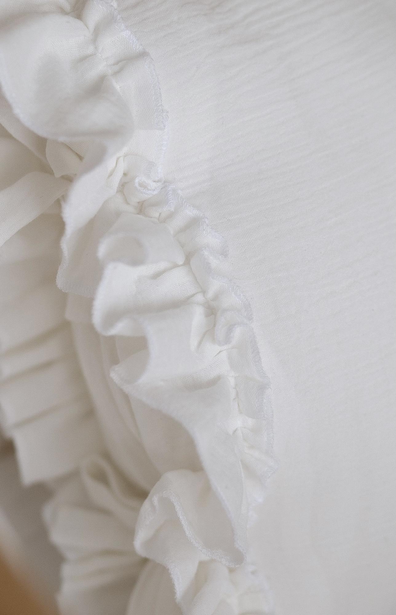 Наволочка из муслина с рюшами