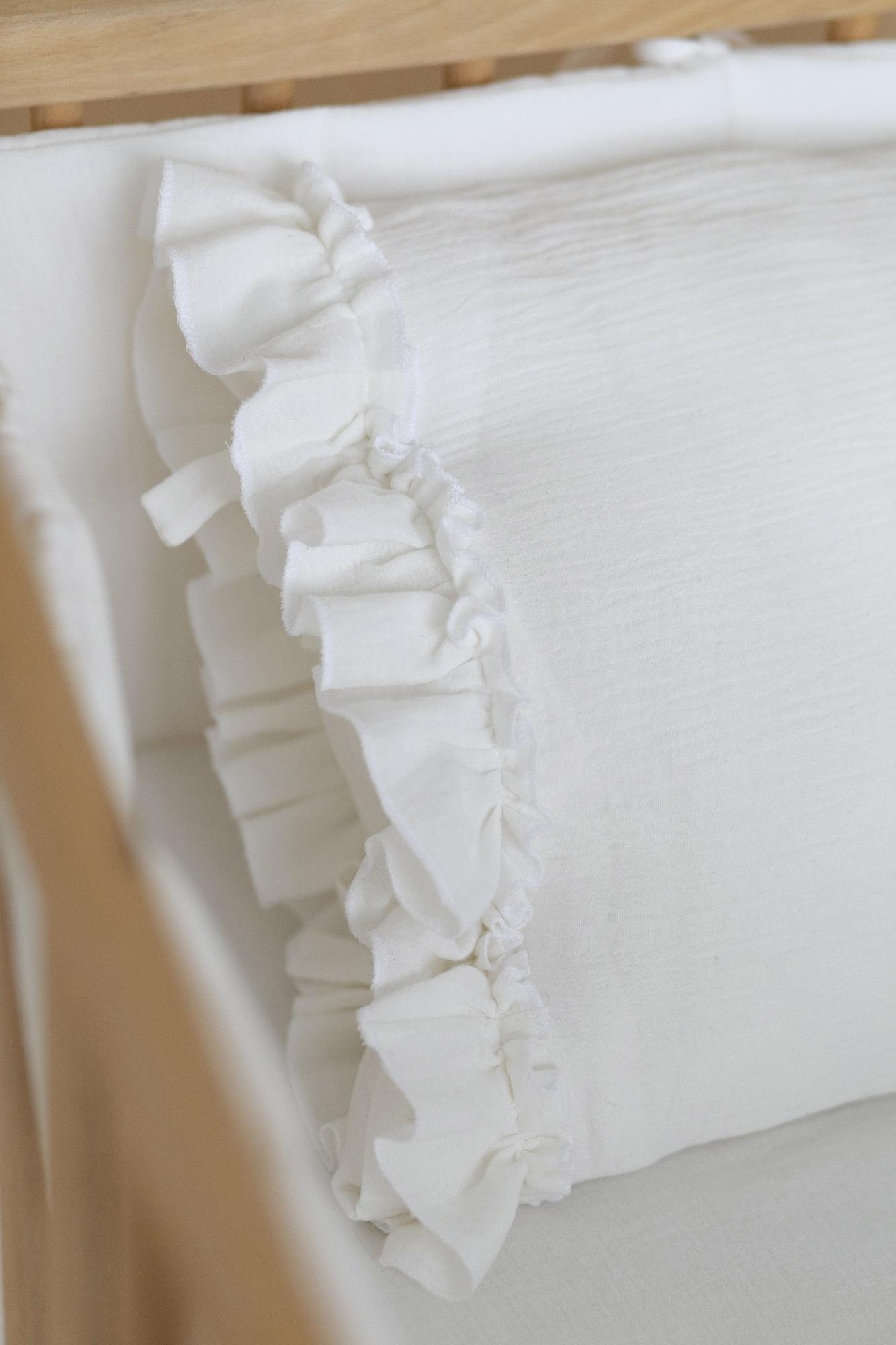 Наволочка из муслина с рюшами