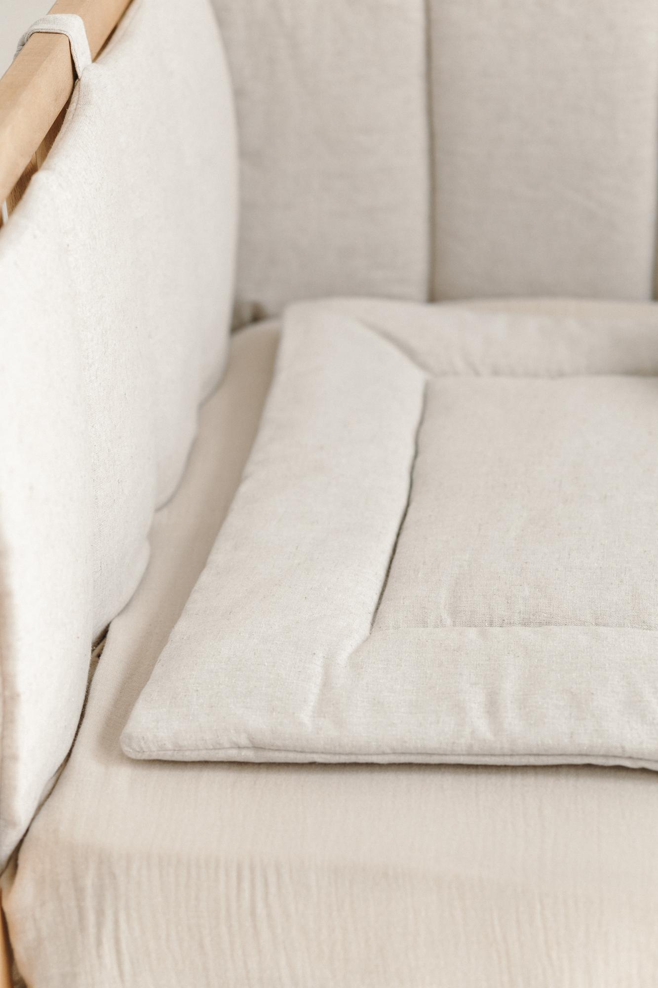 Подушка изо льна и хлопка