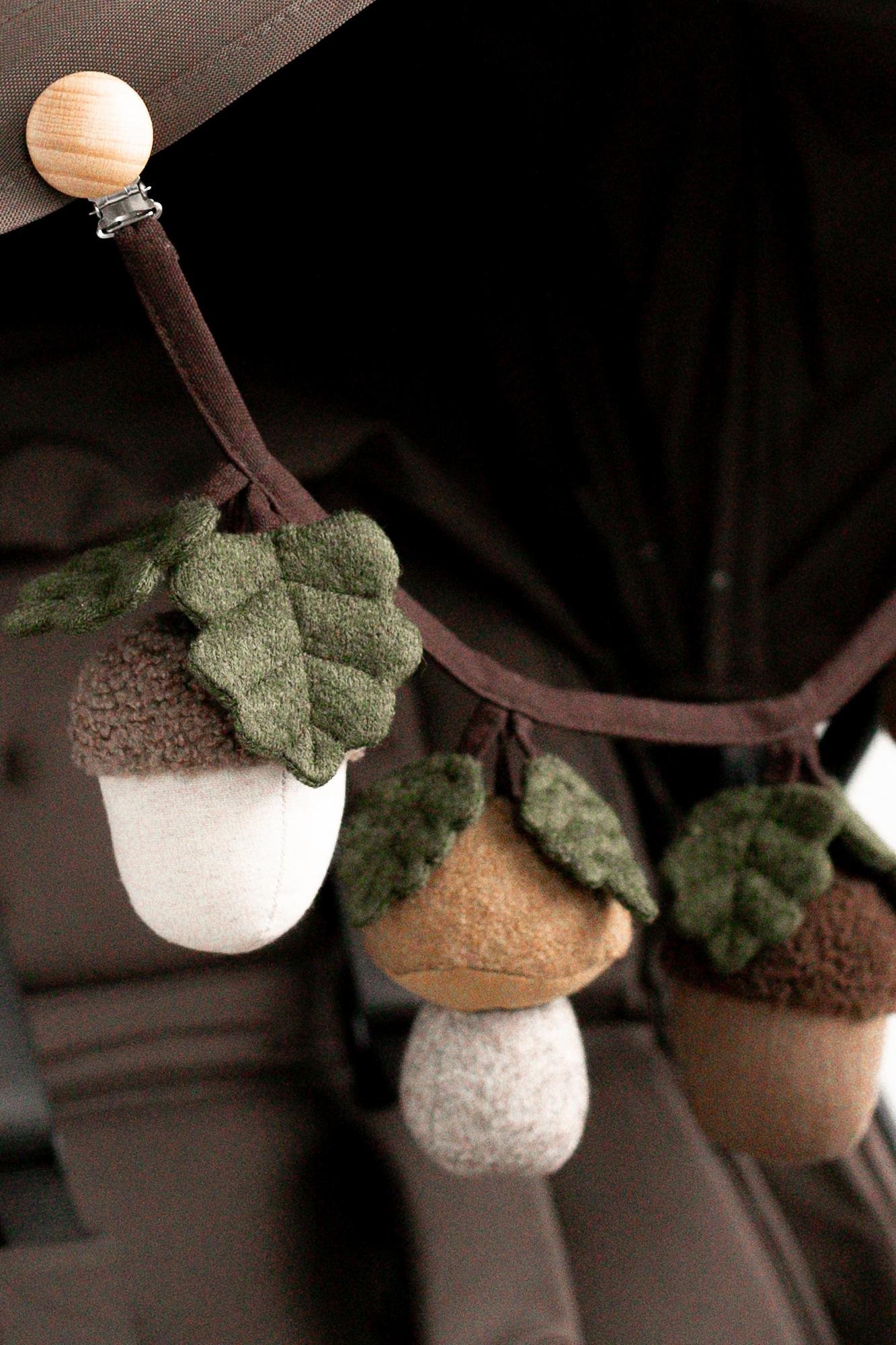 растяжка на коляску "лес"