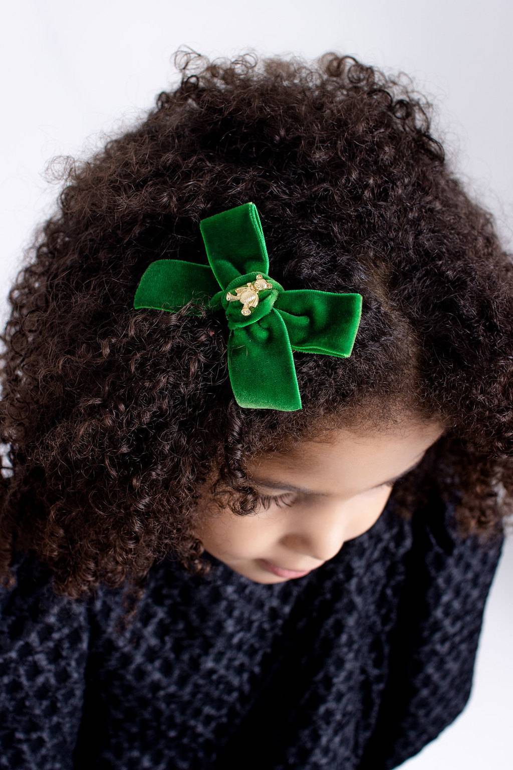Заколка "Золотой мишка" mini, цвет: зеленый