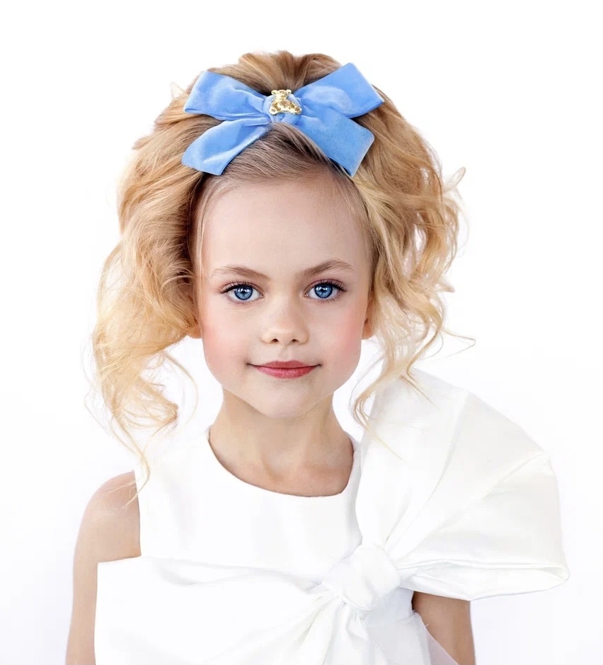 Заколка бархатная "Золотой мишка" цвет : голубой