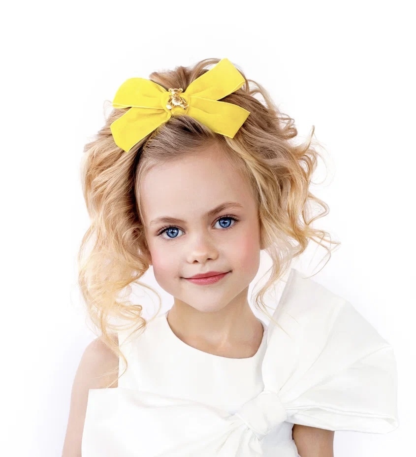 Заколка бархатная "Золотой мишка" цвет : лимонный