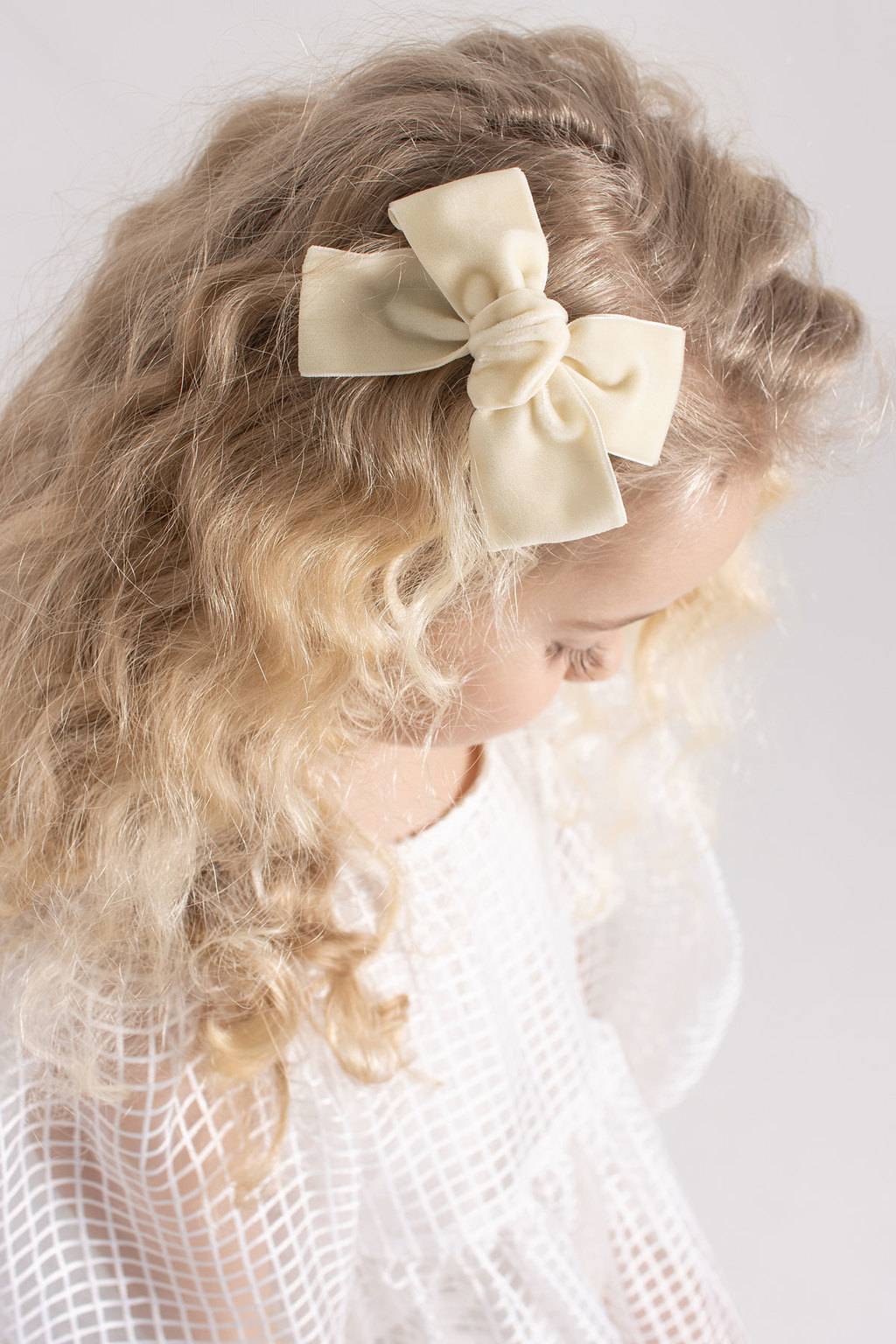 Заколка "Бантик BOW" цвет: молочный