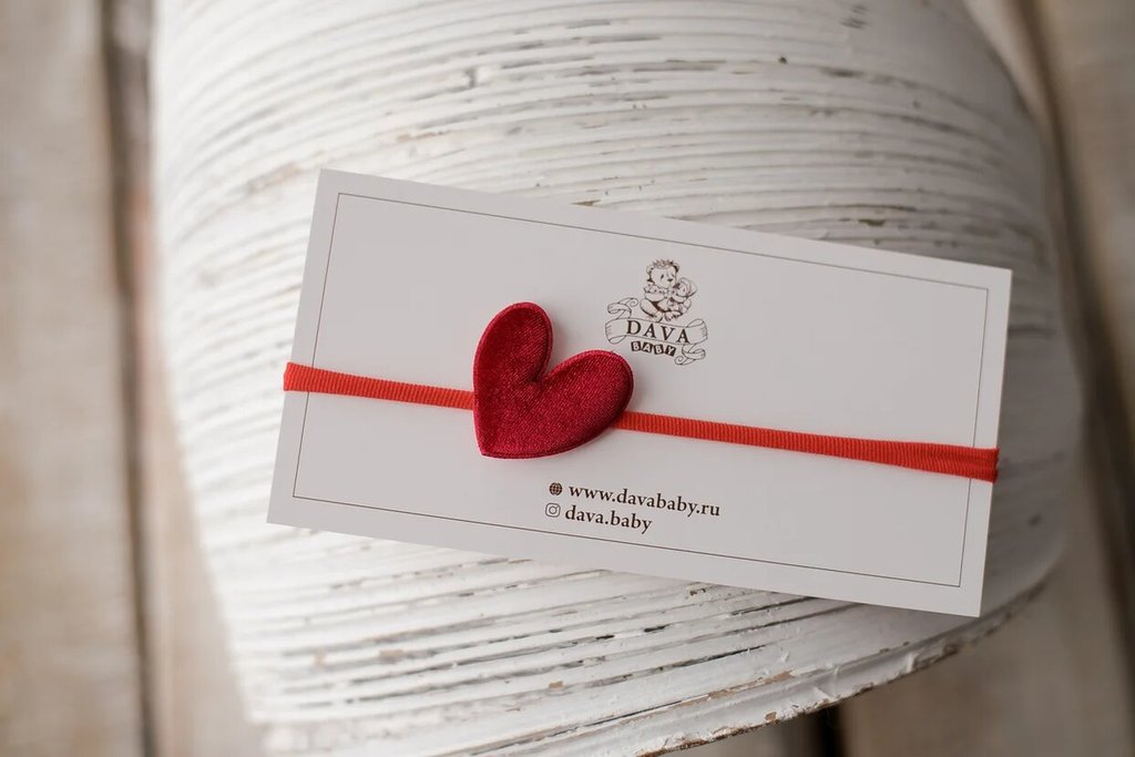 Повязка на голову "Love is" цвет: красный