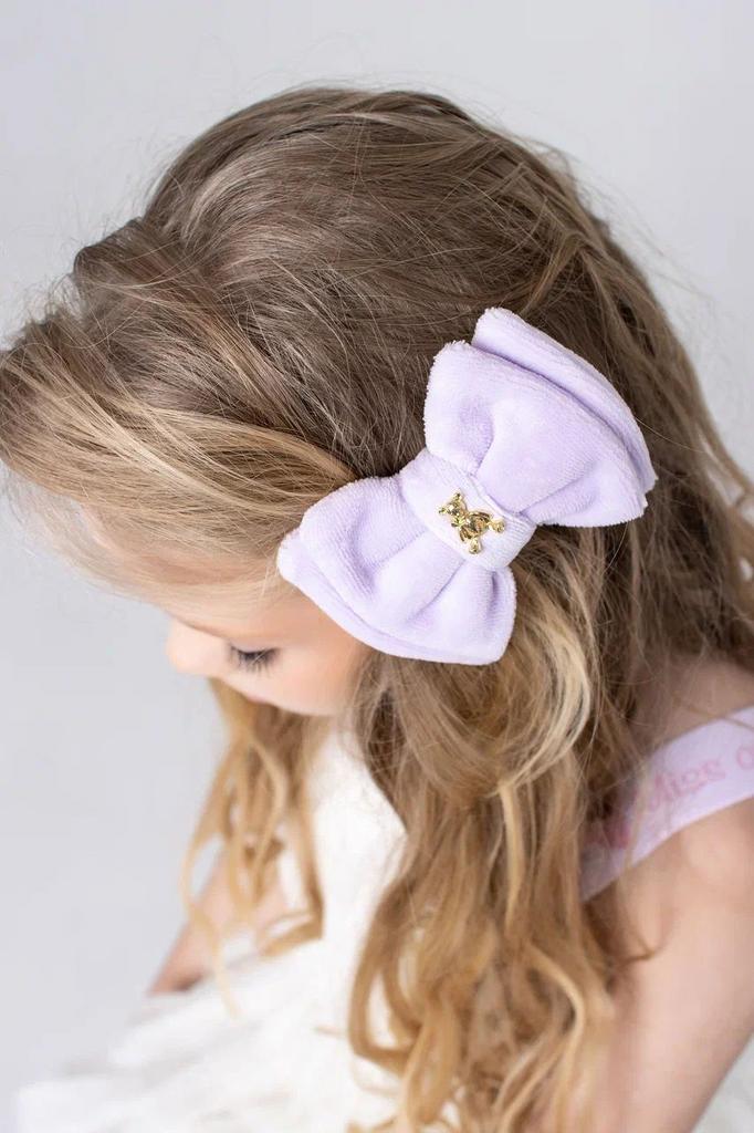 Велюровый бант с мишкой Olivia цвет: сиреневый