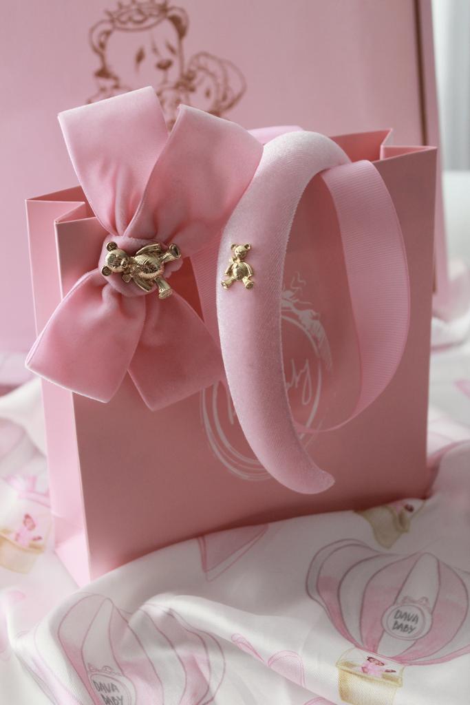 Подарочный набор ободок  бархатный "Золотой мишка" + заколка золотой мишка , цвет розовыйй