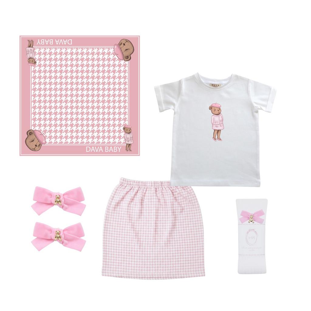 Комплект для девочки в розовом цвете number 78 (юбка+футболка+гольфы+платок+заколки)