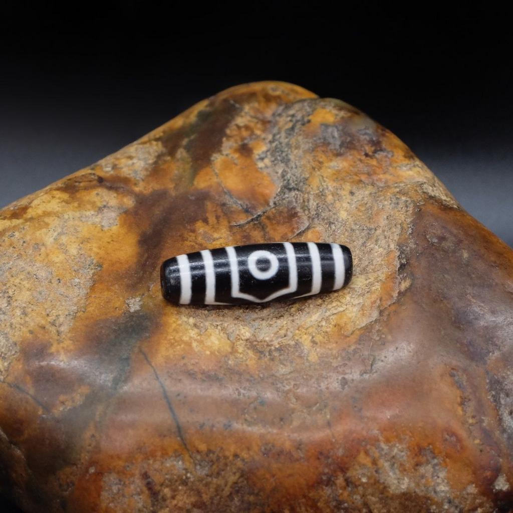 Бусина Дзи 3 глаза №10