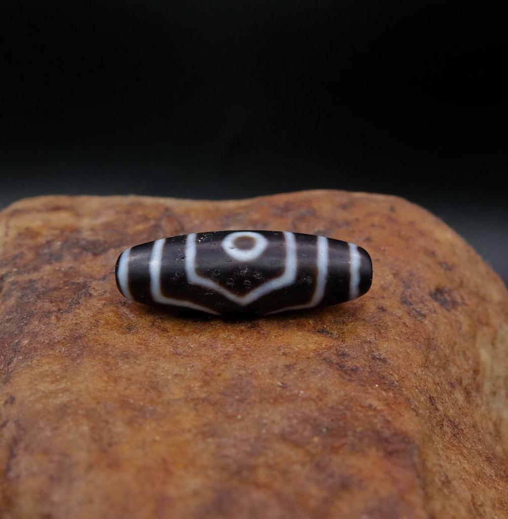 Бусина дзи 3 глаза №15