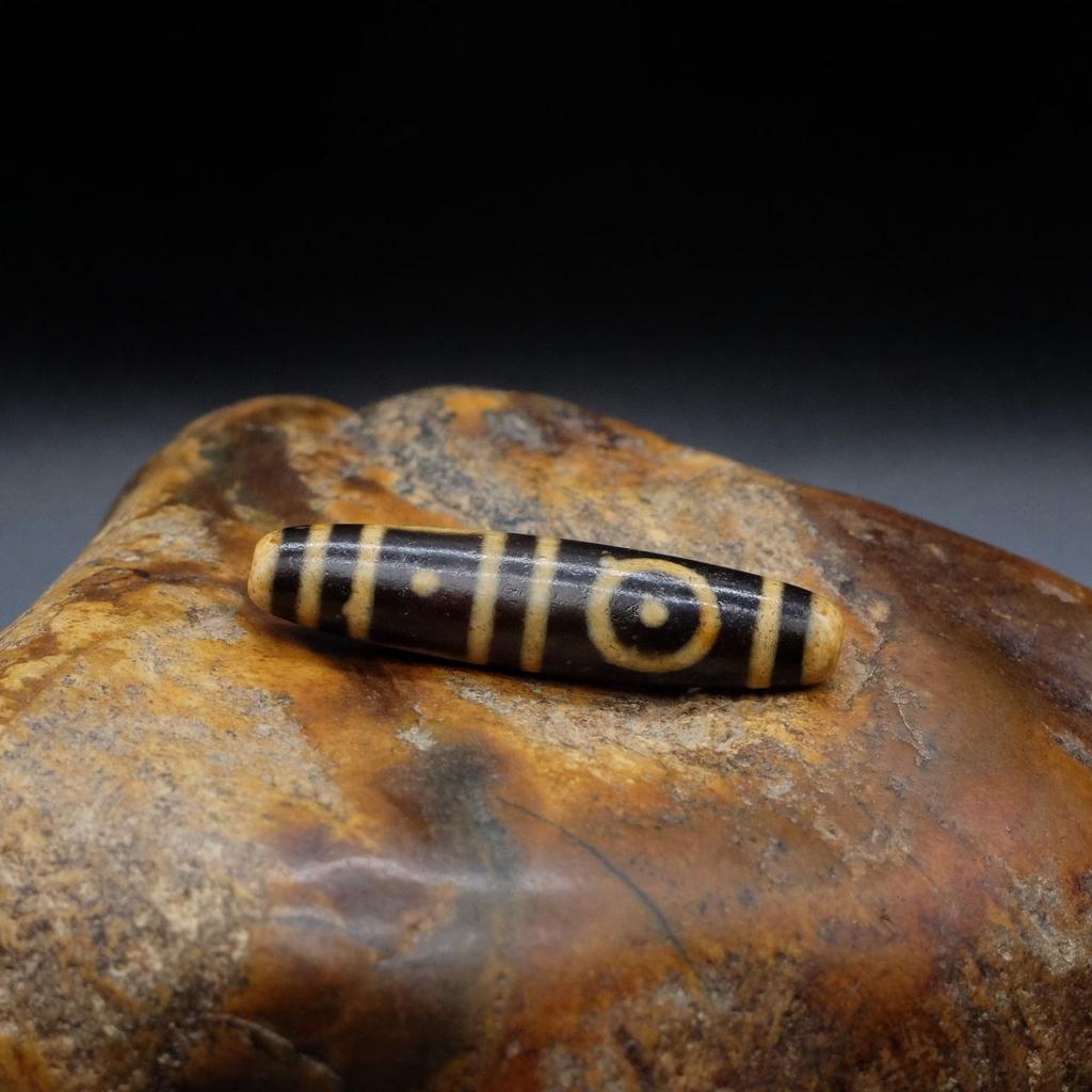 Бусина дзи двойные земля и небо