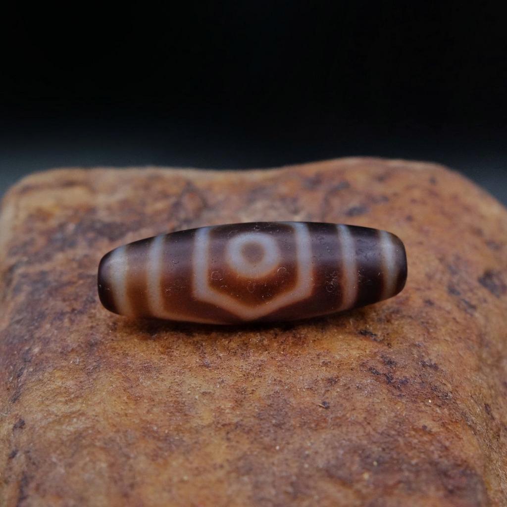 Бусина дзи 3 глаза №26