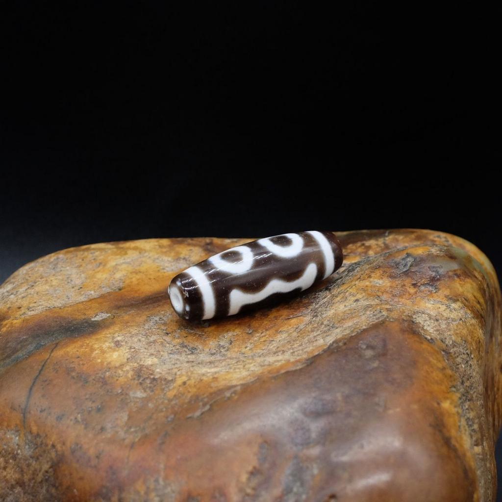 Бусина дзи 3 глаза №31