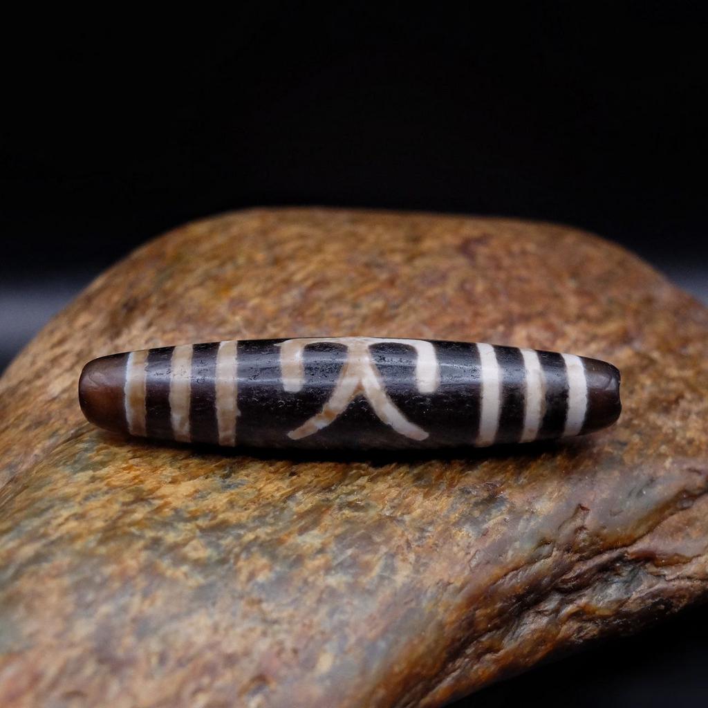 Бусина Дзи Большой человек №3