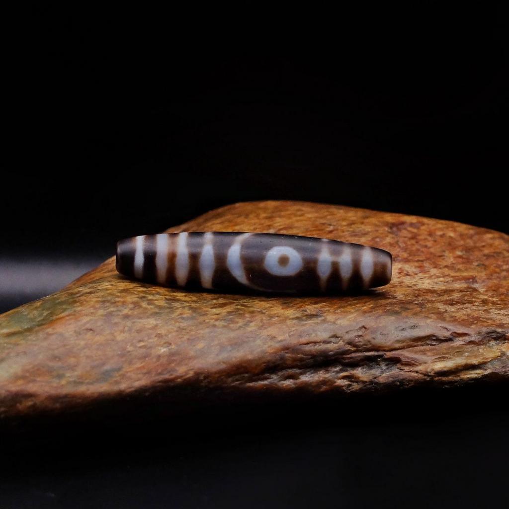 Бусина Дзи 2 глаза №20