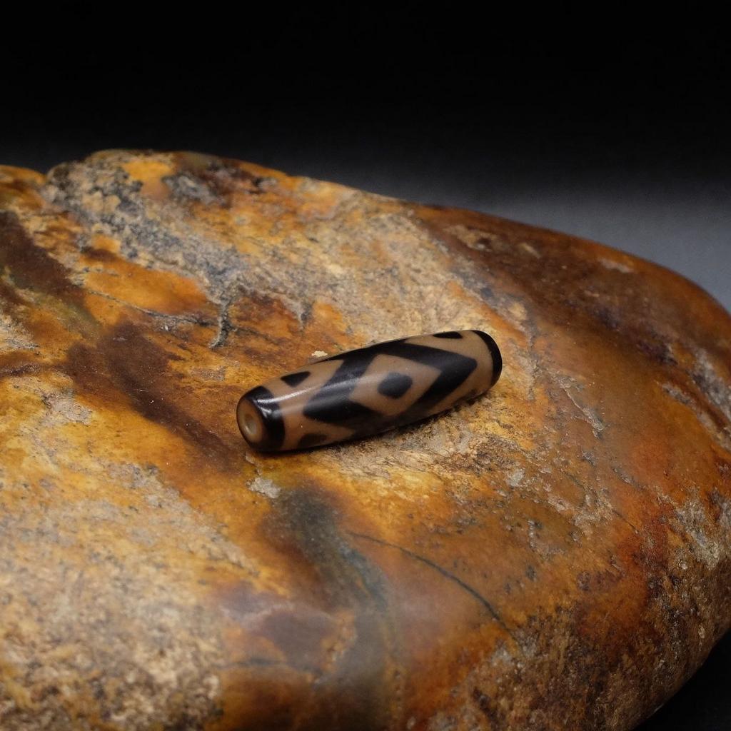 Бусина дзи бриллиант №6 original