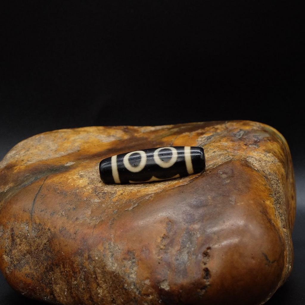 Бусина дзи 3 глаза №45