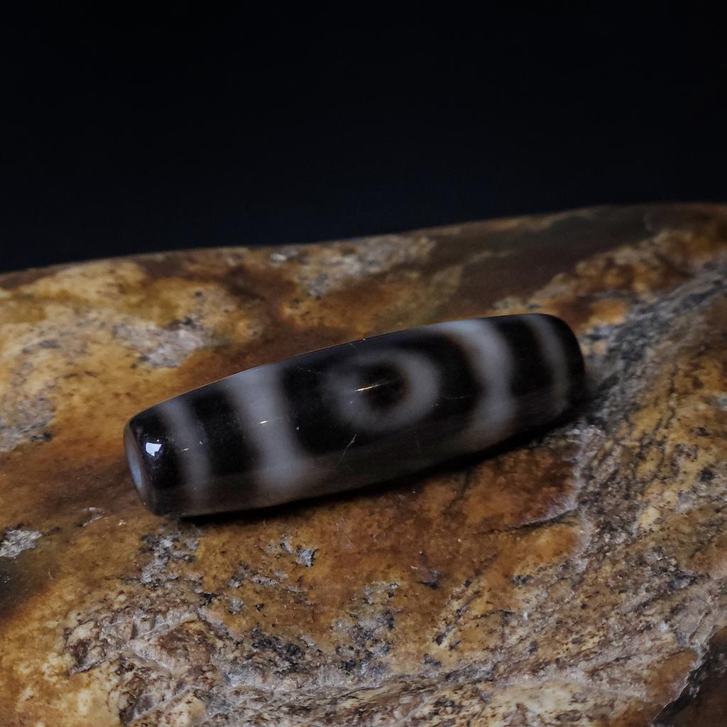 Бусина дзи 3 глаза №47