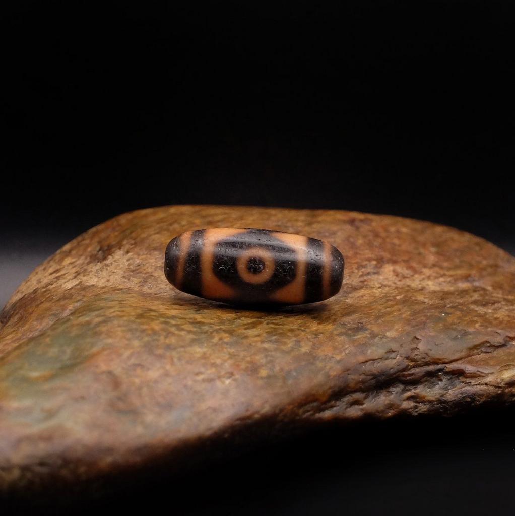 Бусина дзи 3 глаза №47