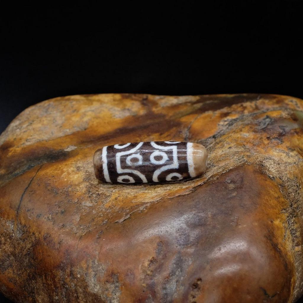 Бусина Дзи 8 глаз №7