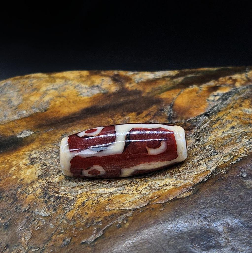 Бусина Дзи 6 глаз №11