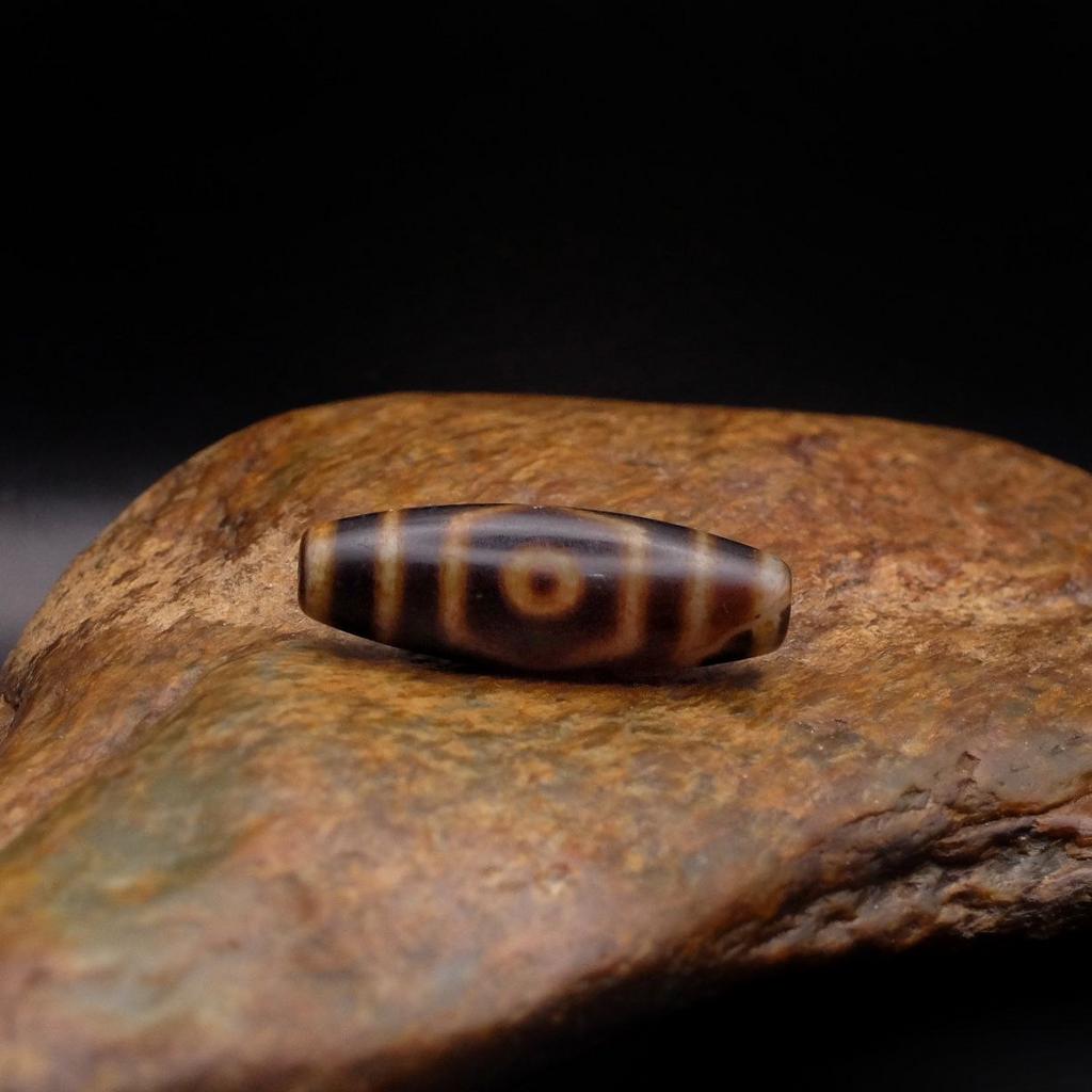 Бусина дзи 3 глаза №56