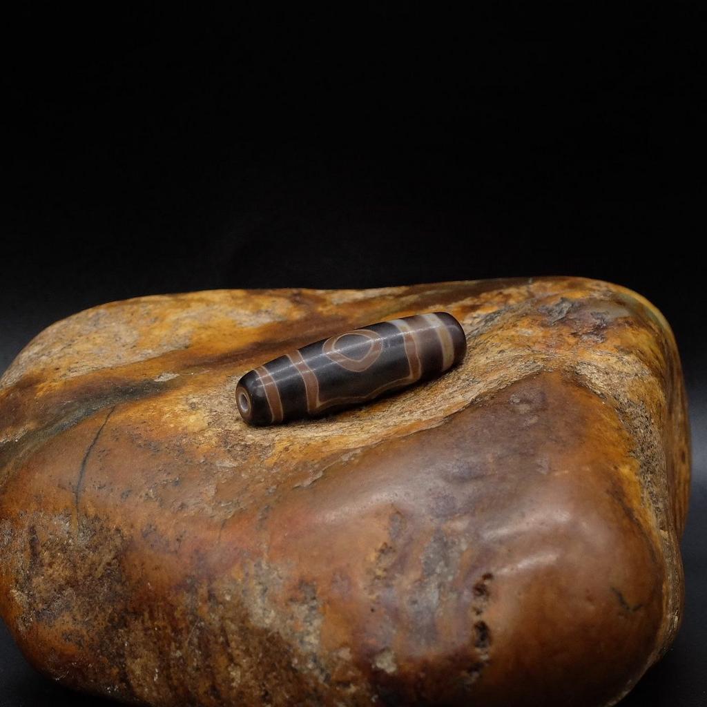 Бусина дзи 3 глаза №57