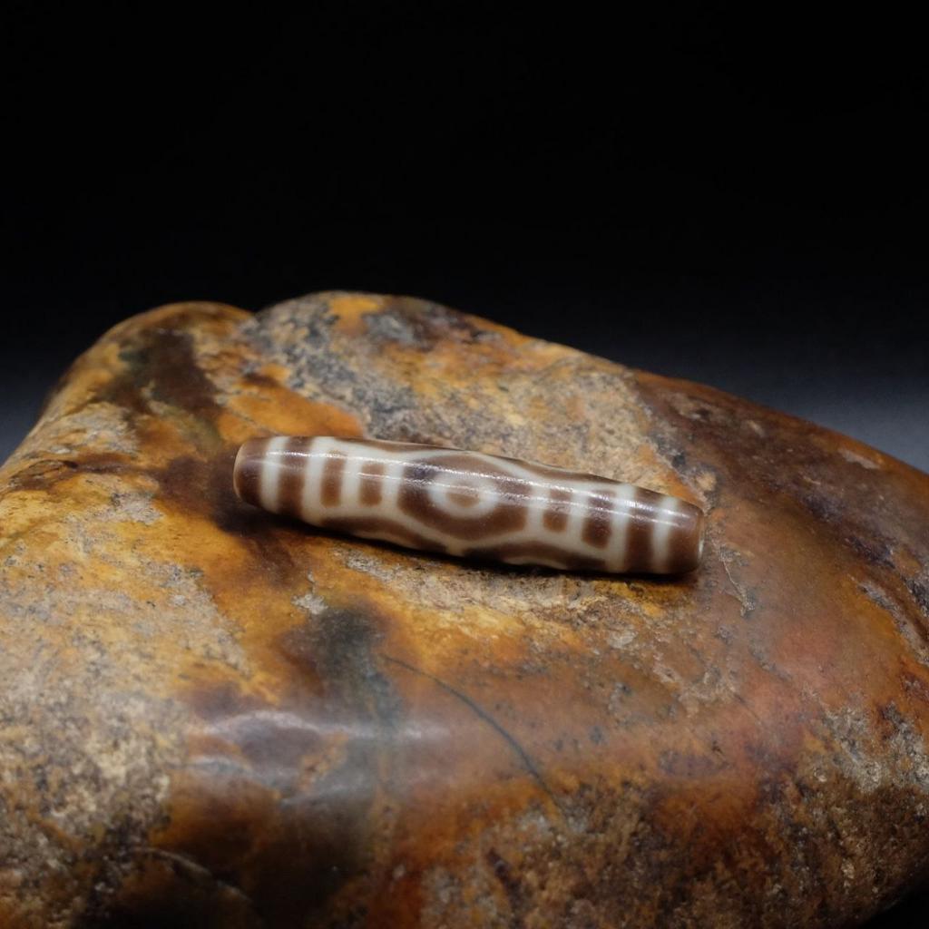 Бусина дзи 6 глаз №15 original