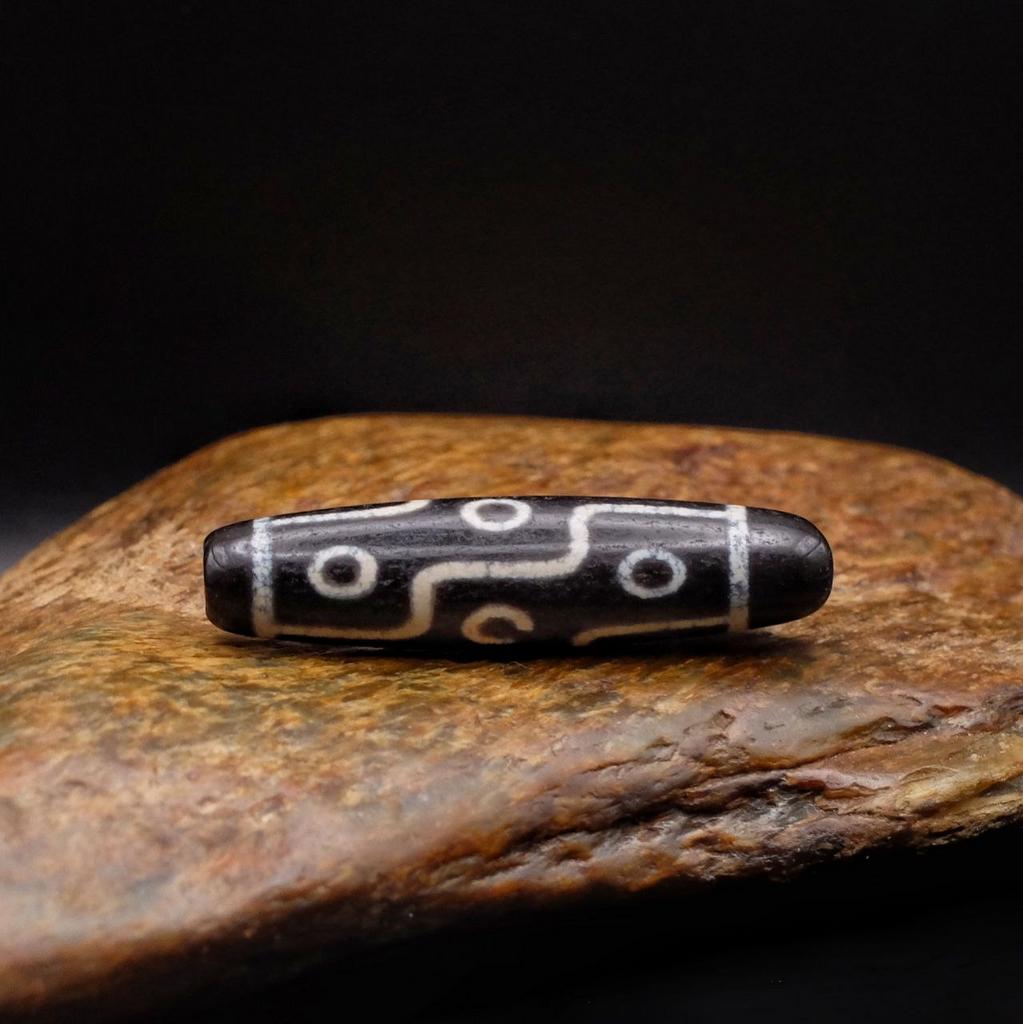 Бусина Дзи 9 глаз №14