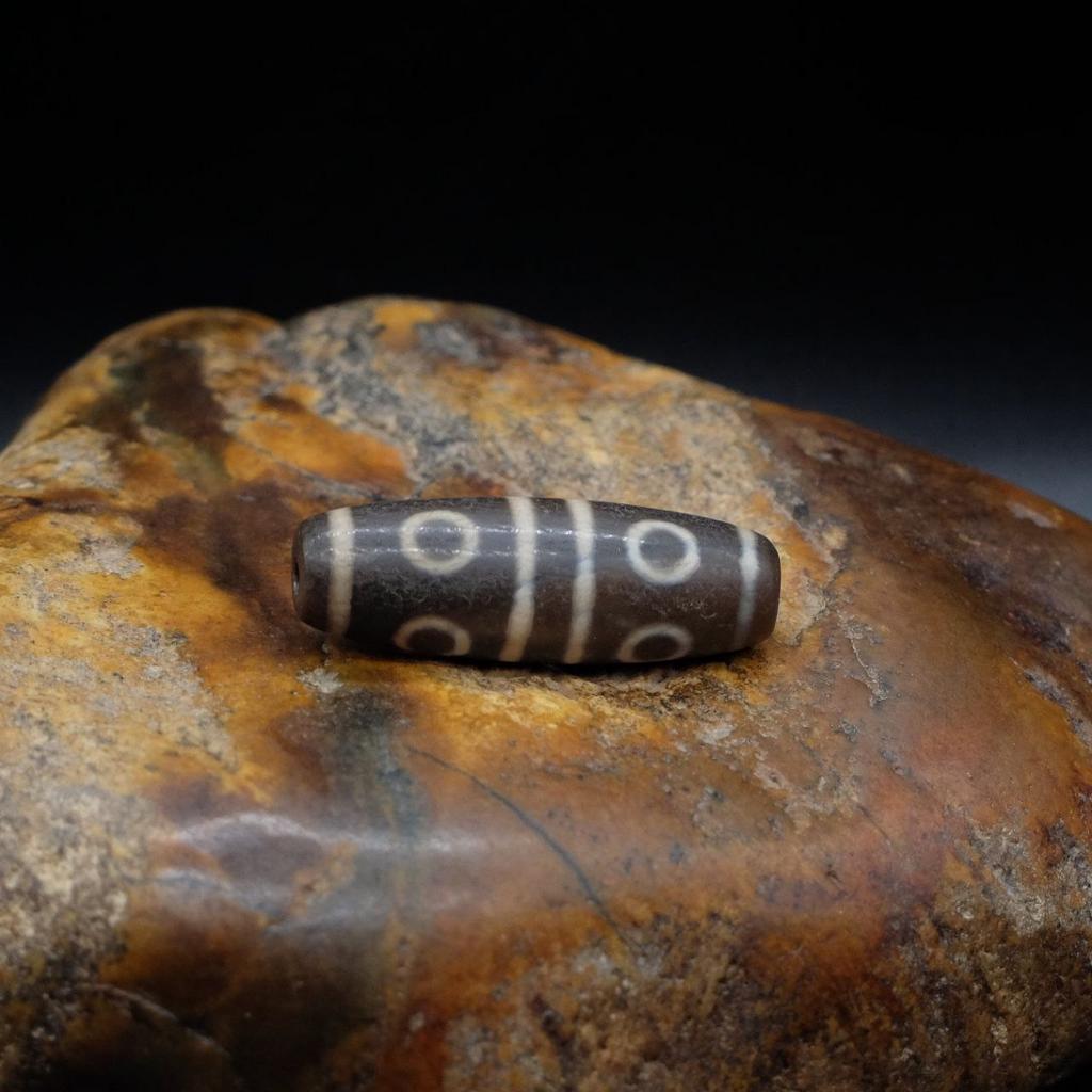 Бусина Дзи 8 глаз №10