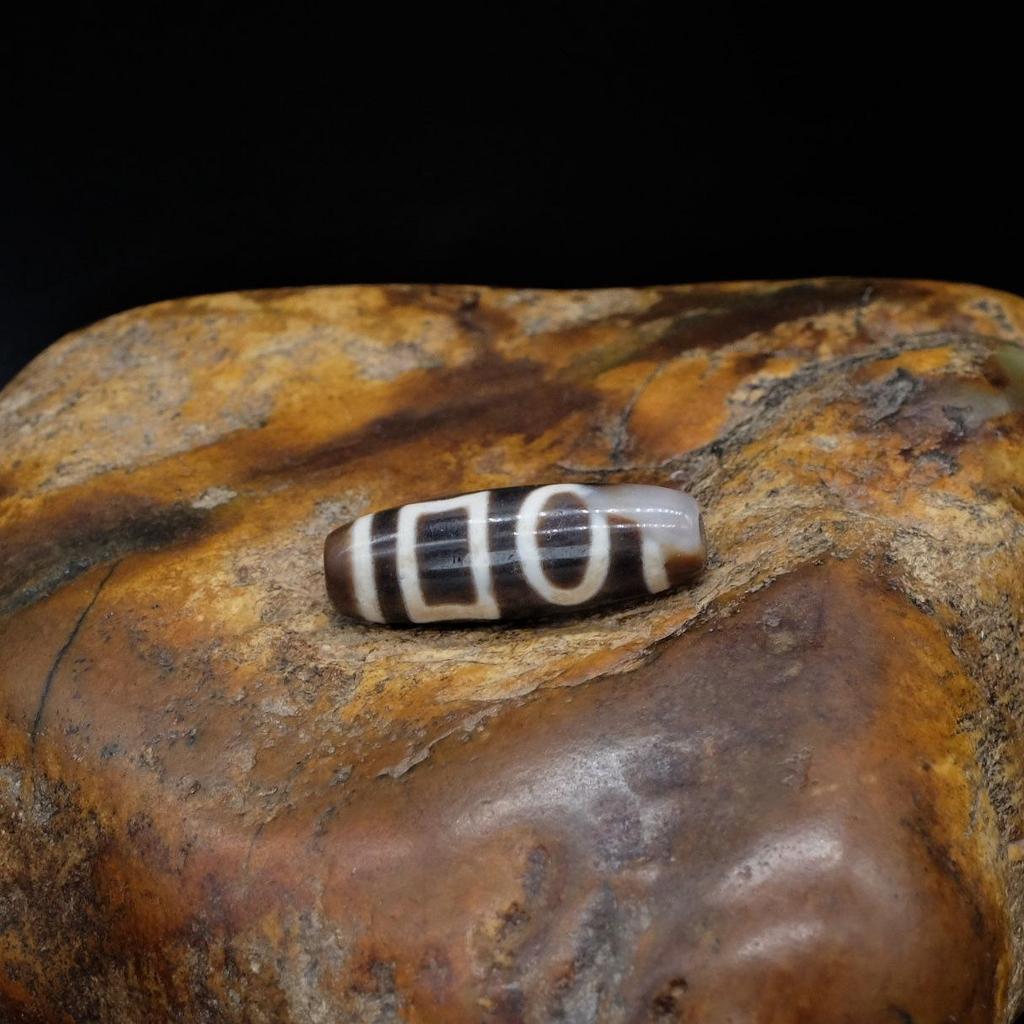 Бусина дзи Земля и Небо №4