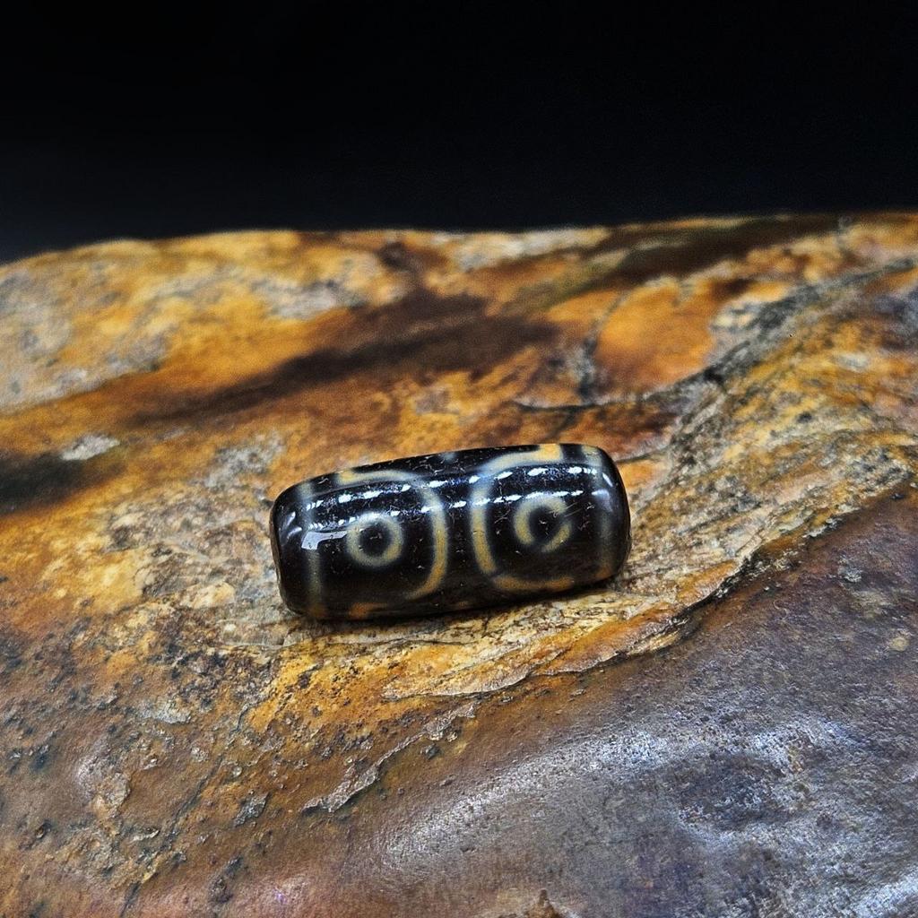 Бусина Дзи 4 глаза и бриллиант N°2