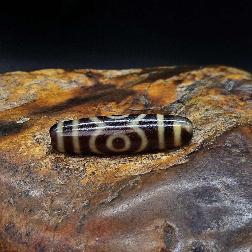 Бусина дзи 3 глаза №83