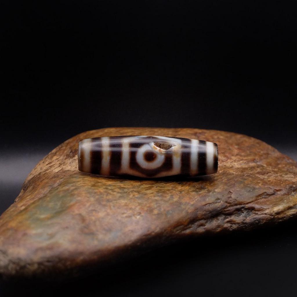 Бусина дзи 3 глаза №87