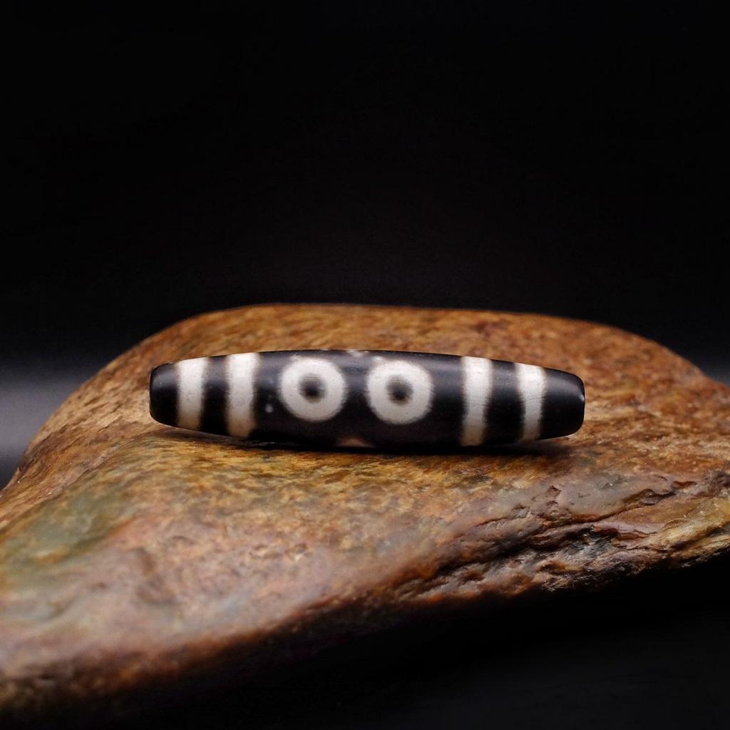 Бусина дзи 3 глаза №90