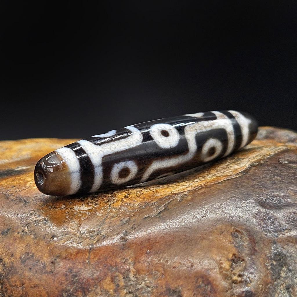 Бусина Дзи 9 глаз №34