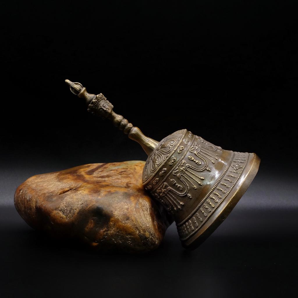 Колокольчик с ликом