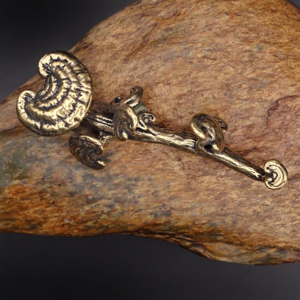 Гриб бессмертия Линчжи из бронзы