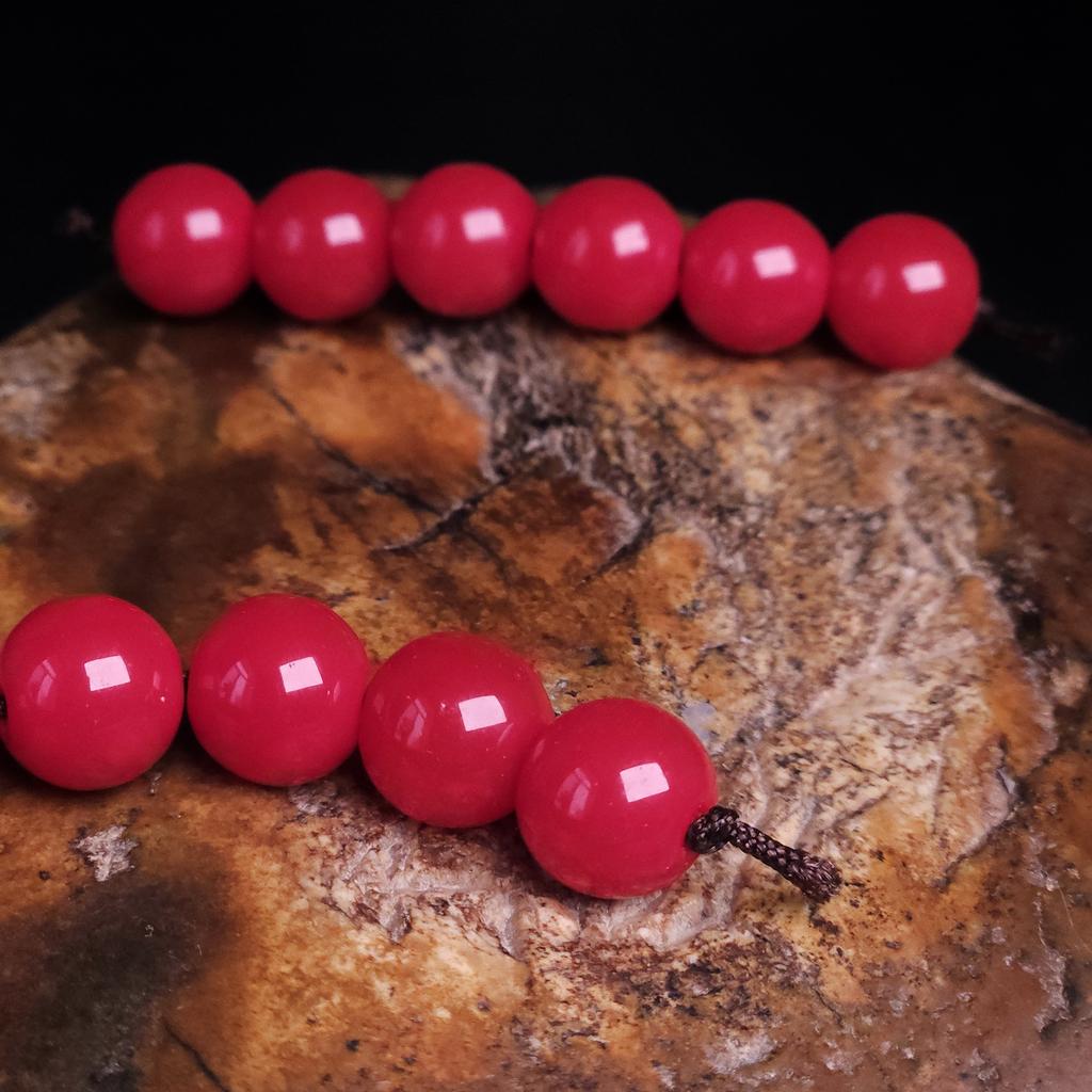 Набор из 6 бусин (имитация коралла)