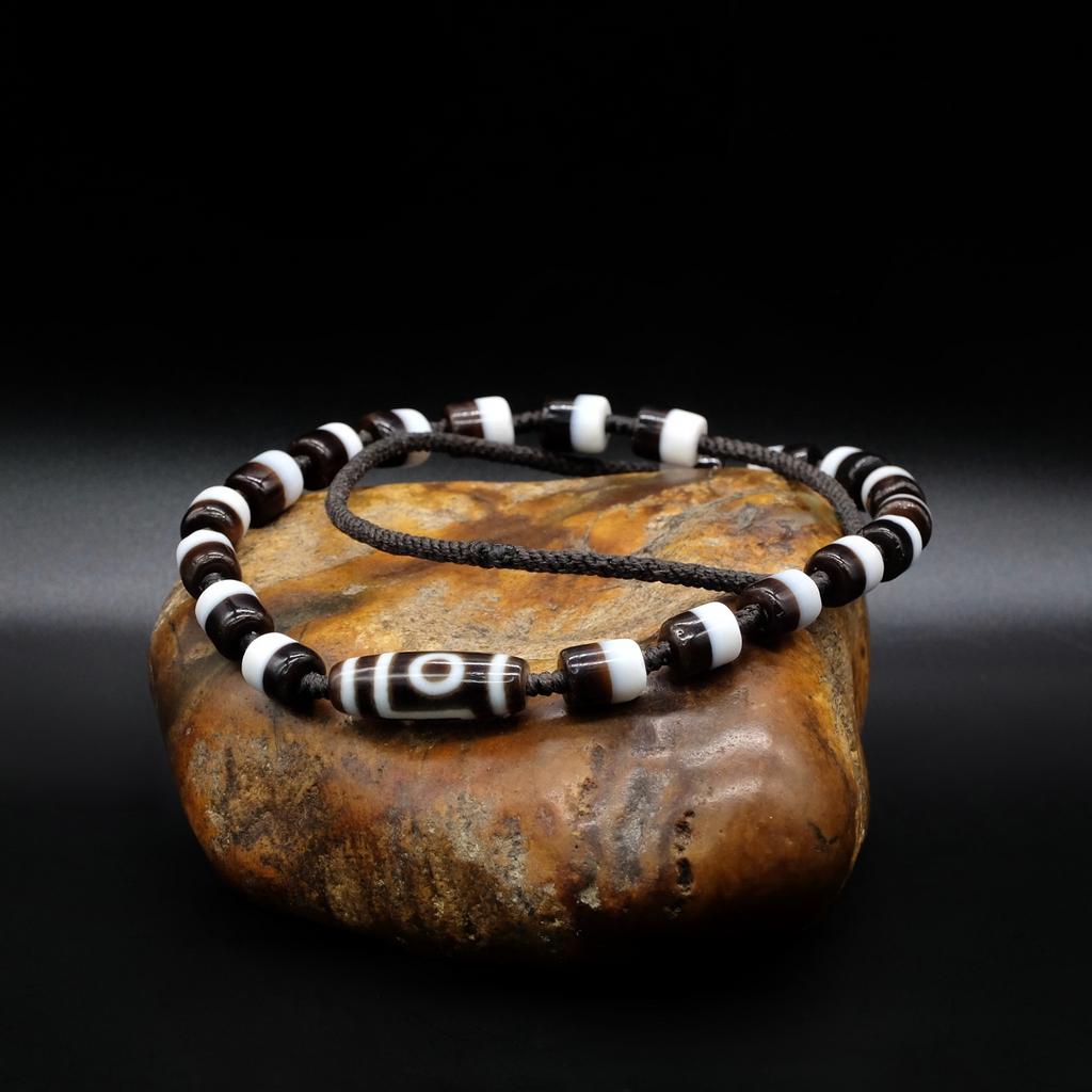 Подвеска с коллекционной бусиной дзи 2 глаза