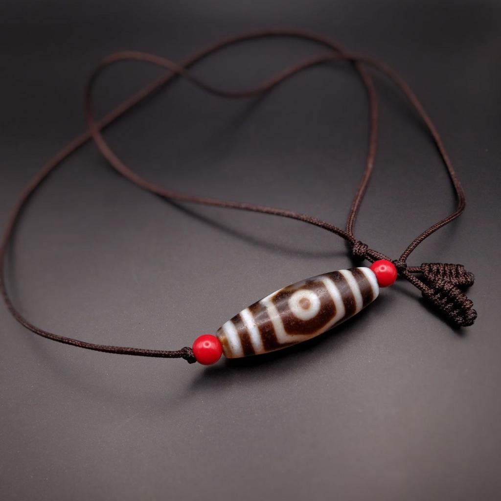 Подвеска с бусиной дзи 3 глаза N°6