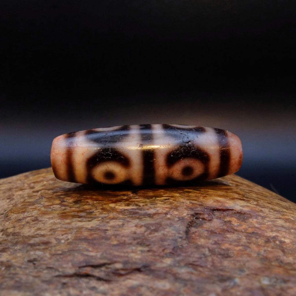 Бусина Дзи 6 глаз N°42 Жилы Дракона