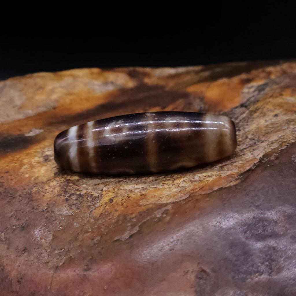 Бусина Дзи 8 глаз N°16