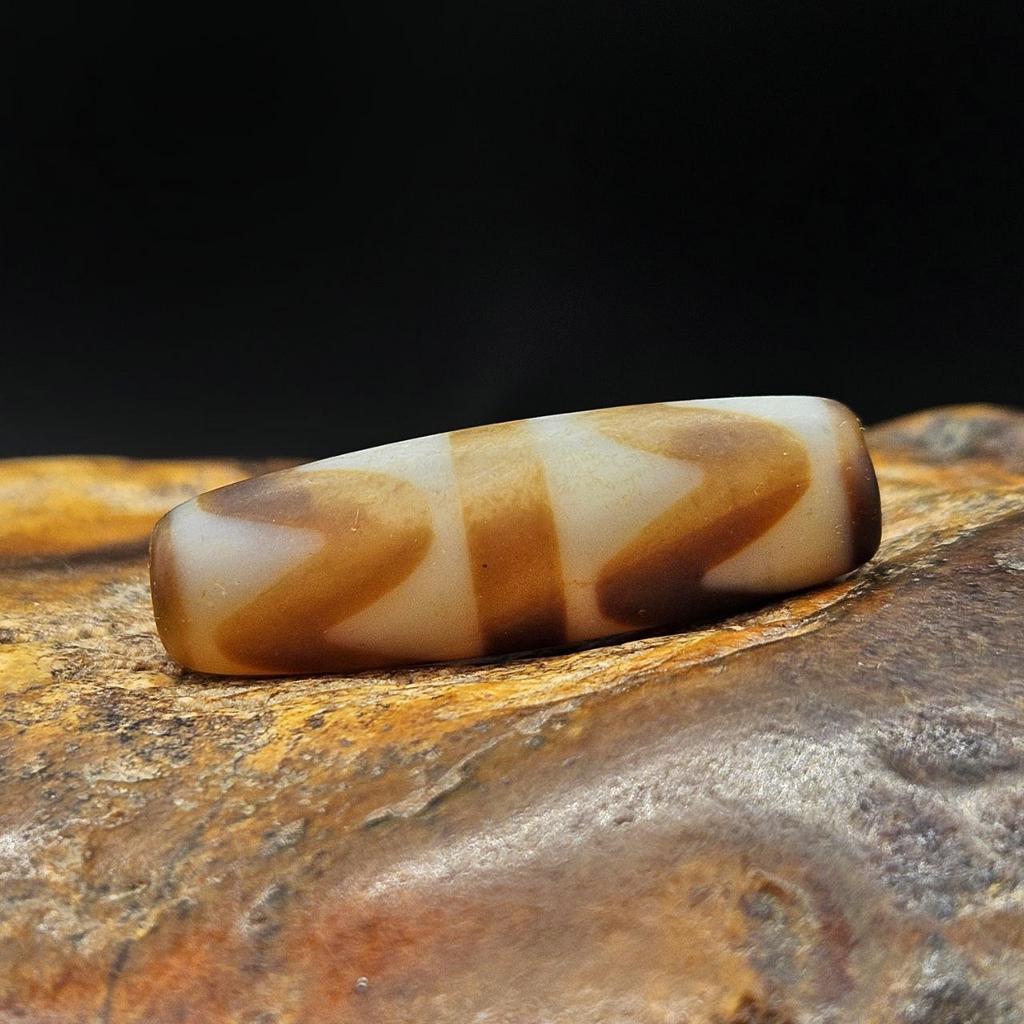 Бусина Дзи Зубы Тигра N°33