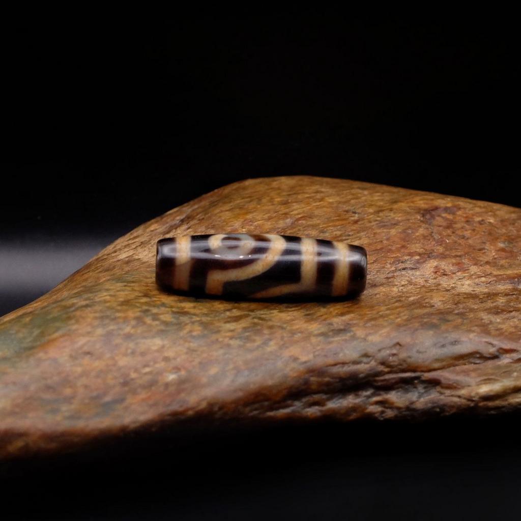 Бусина Дзи 2 глаза N°77