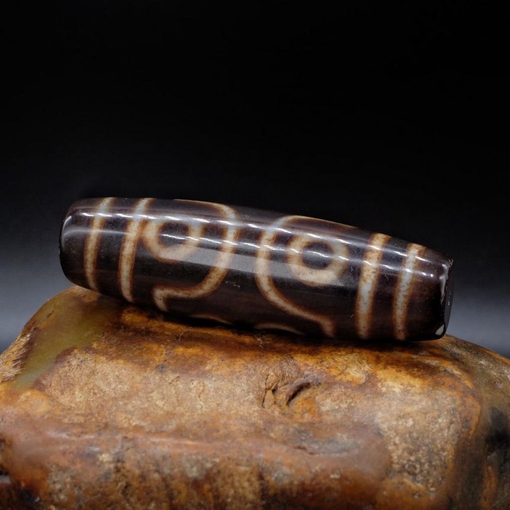 Алтарная Бусина Дзи 7 глаз N°18